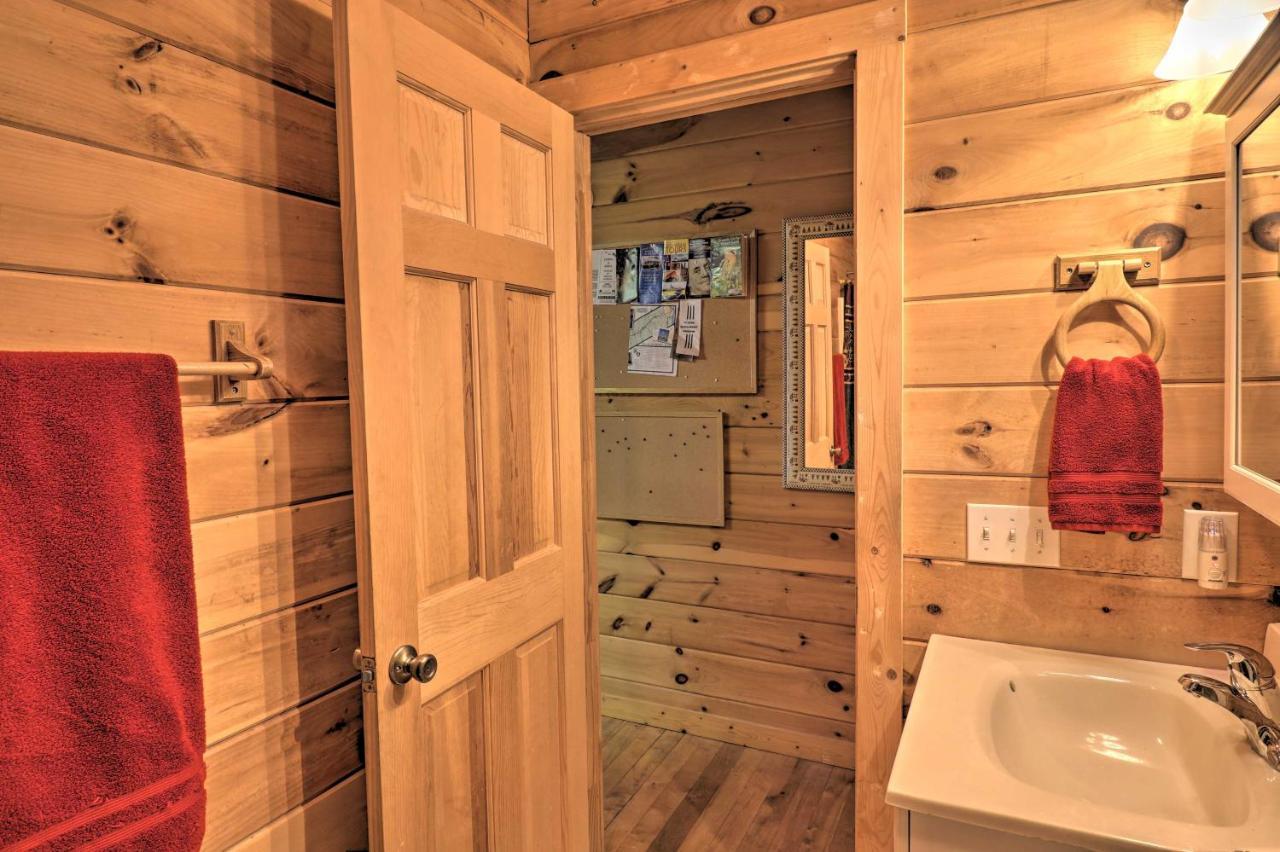 Smoky Mountain Cabin With Hot Tub And Views! ブライソン・シティ エクステリア 写真